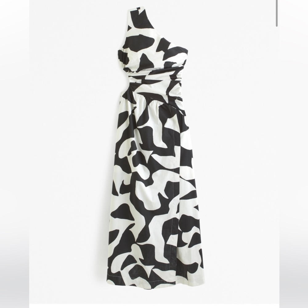 One shoulder cut out maxi dress